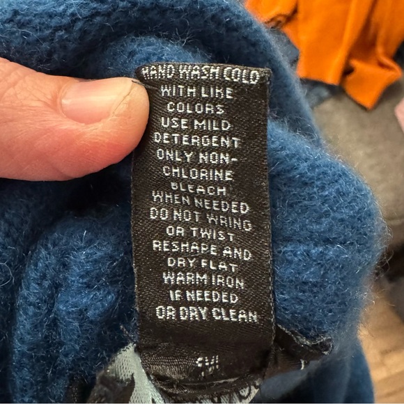 💙 Cynthia Rowley 100% Cashmere Cowl Neck Sweater Dress — Teal Blue (Size XS) 💙 - Picture 8 of 8